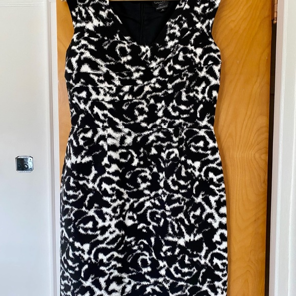 Tahari ASL for Bloomingdales - B&W Cocktail Dress - 10 - Picture 2 of 7